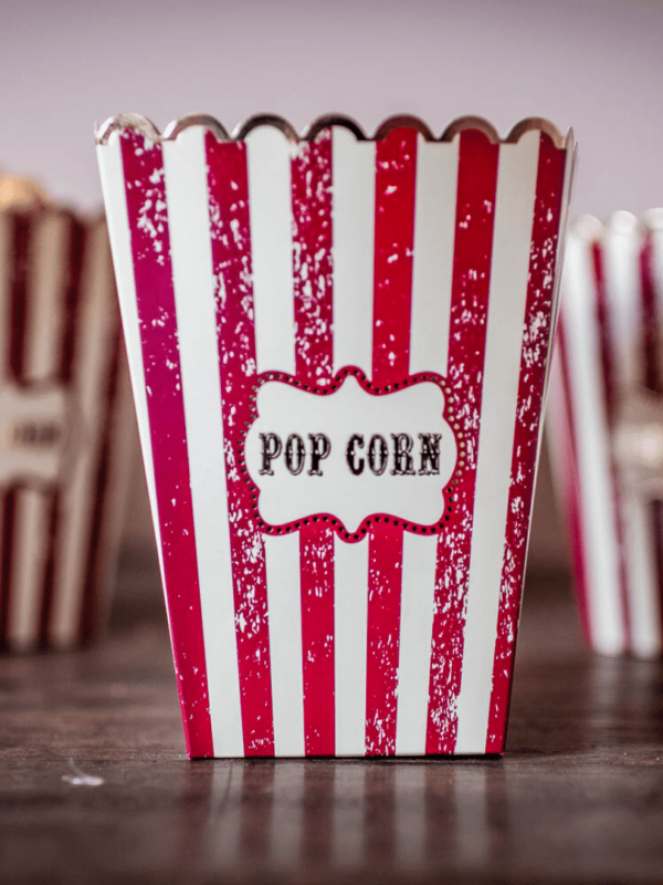 boites à pop-corn cirque vintage