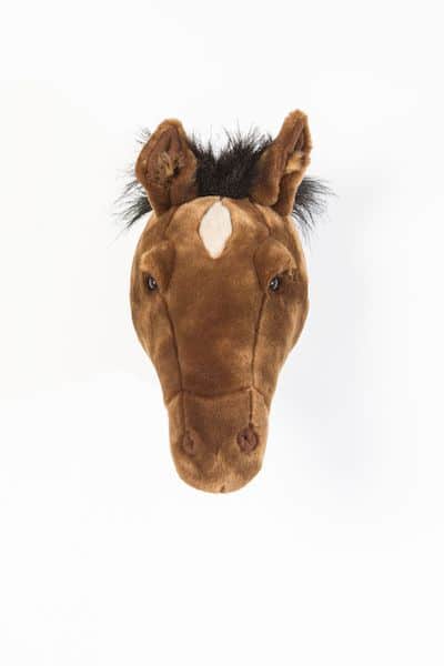 cheval brun scarlett wild and soft trophée peluche animal décoration enfant