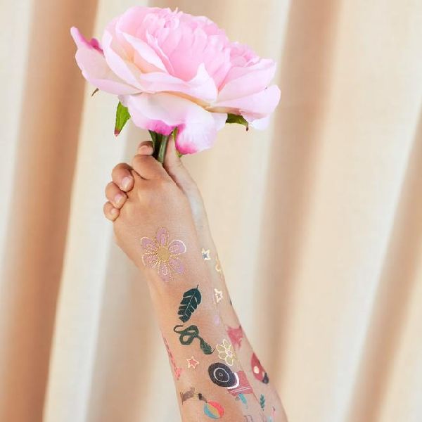Set de 2 grandes planches de tatouages Princesses magiques - Meri Meri