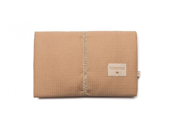 Tapis à langer Mozart Nude Nobodinoz cadeau de naissance bébé