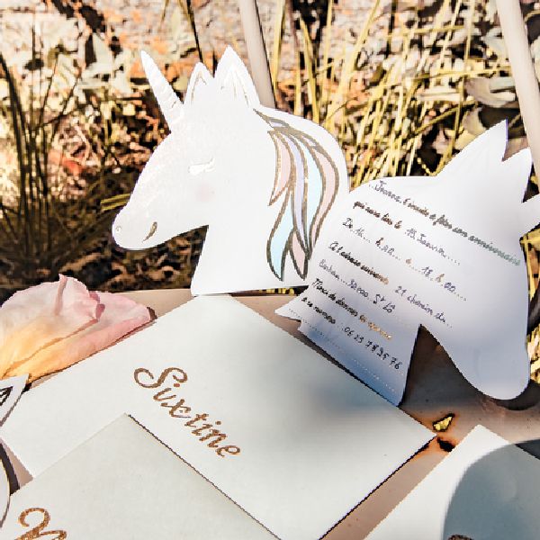 invitation licorne