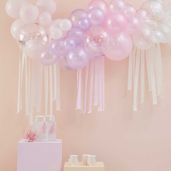 Kit pour Guirlande de ballons Pastel, perle et Ivoire et rideau de rubans - Ginger Ray